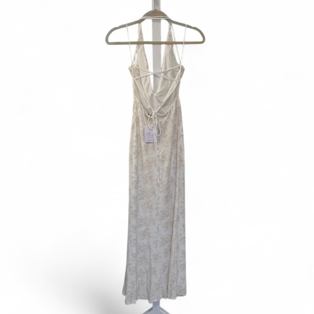 NWT Fortunate One Ivory Halter Maxi Dress with Open Back